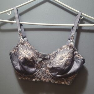 Amoena Grey Bra with Pink Lace Detailing